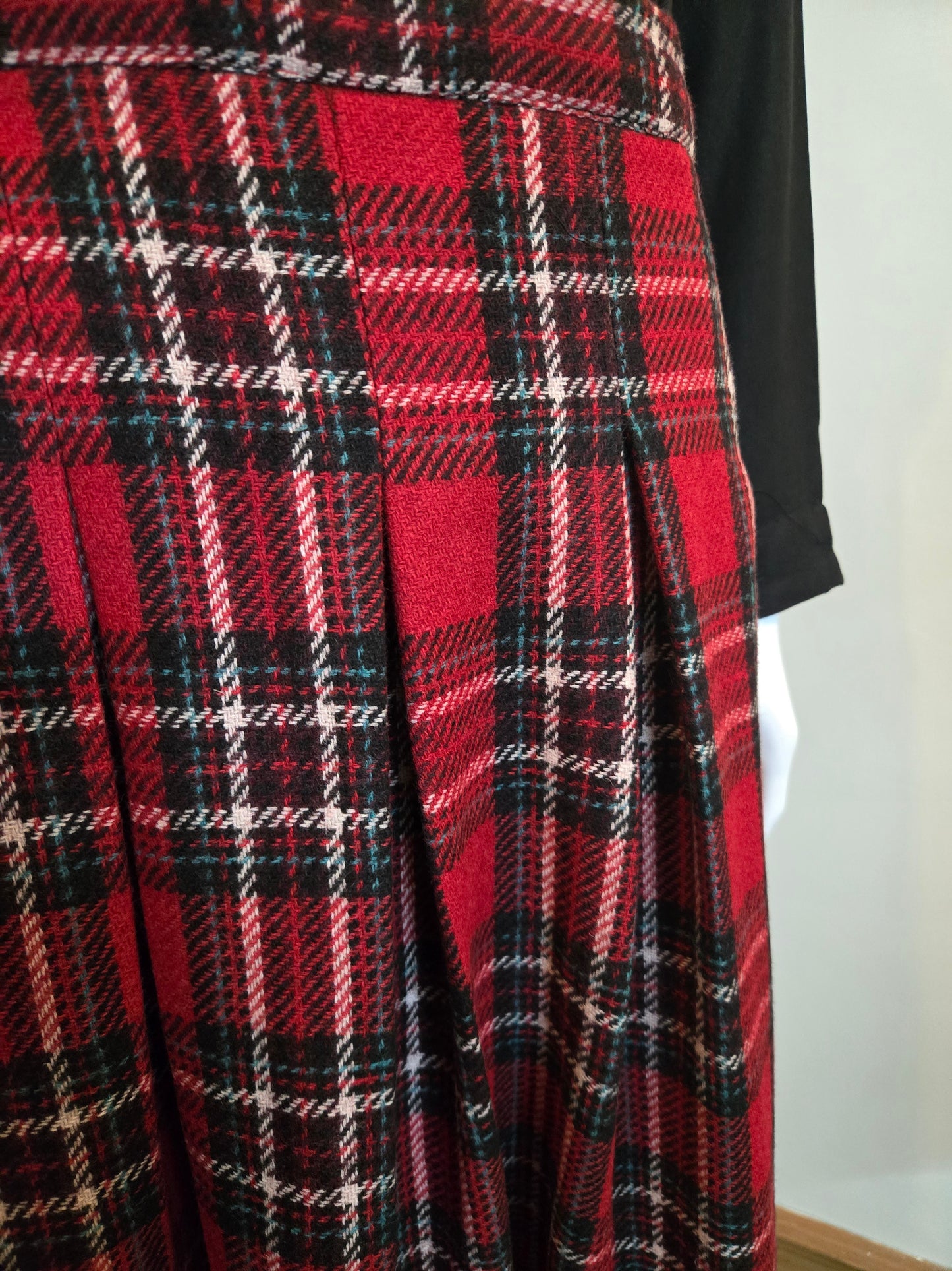 Crimson Tartan Grace Ensemble